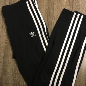 classic Adidas 3 stripe leggings